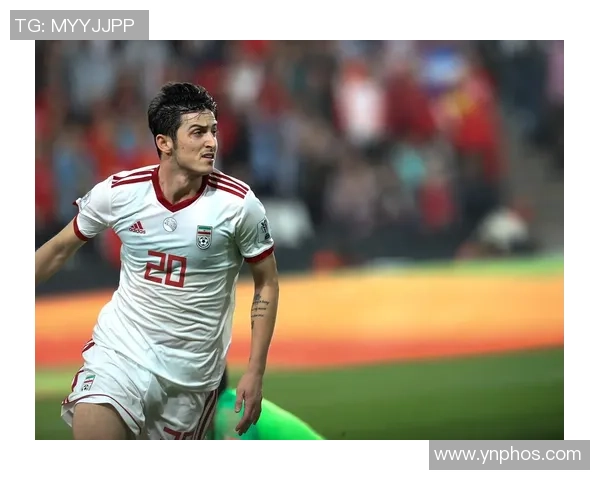 伊朗与中国足球比赛比分揭晓精彩瞬间回顾与分析 伊朗与中国足球比赛比分揭晓精彩瞬间回顾与分析